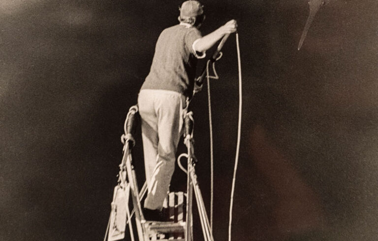 Dave Brayton prepares to harpoon a swordfish on the Georges Bank. PHOTO: PENOBSCOT MARINE MUSEUM